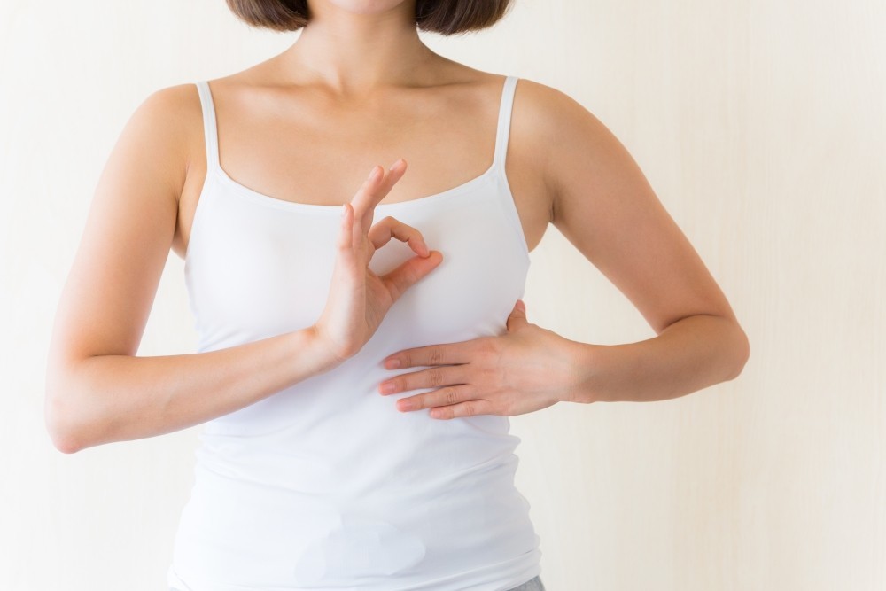 «Когда обращаться к маммологу». Вопросы о здоровье груди